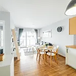 Scandi Rybacka Lägenhet Kołobrzeg